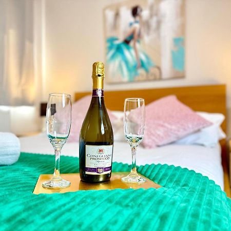Horizon House, Stunning 2-Bedroom Flat 1, Parking, Netflix, Oxford Eksteriør bilde